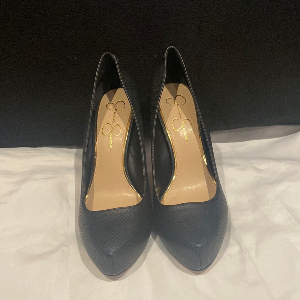 Jessica Simpson Black Heels
